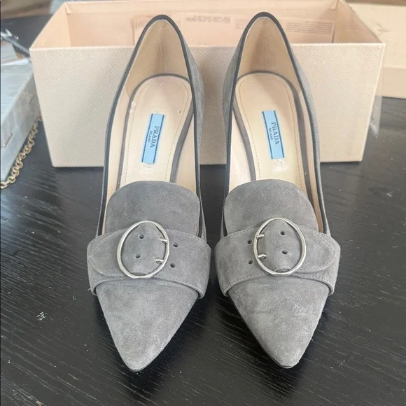 Prada Gray Suede Pointed-Toe Pumps - Calzature Donna - Picture 1 of 8